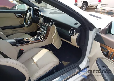 2015 Mercedes-Benz Slk 250 из США, поврежденный, VIN WDDPK4HA2FF100514